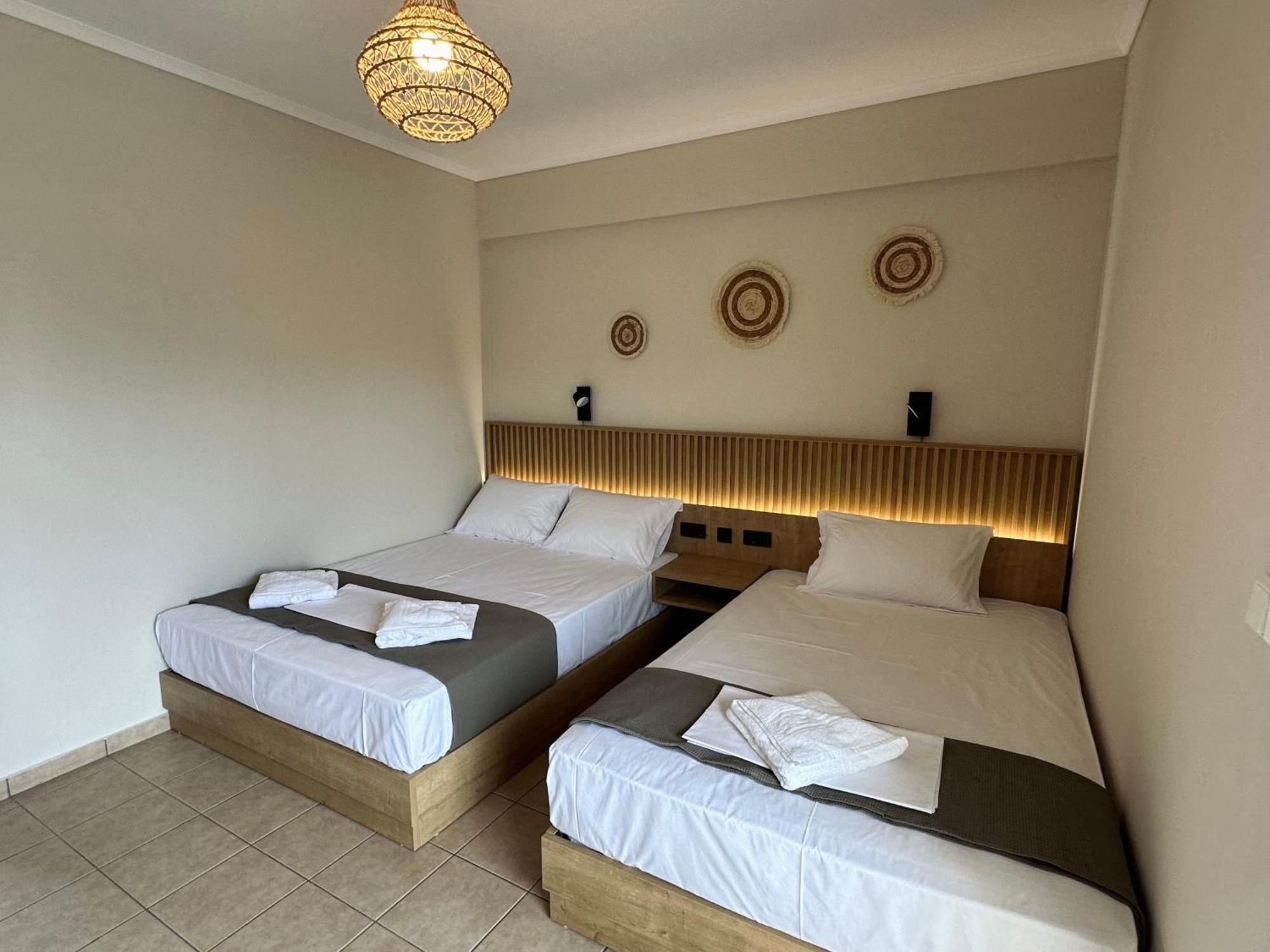 Anna Rooms Vrasná Buitenkant foto