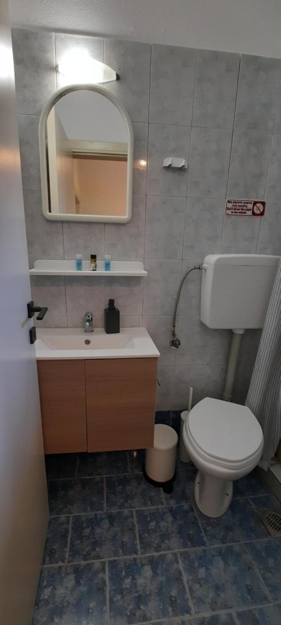 Anna Rooms Vrasná Buitenkant foto