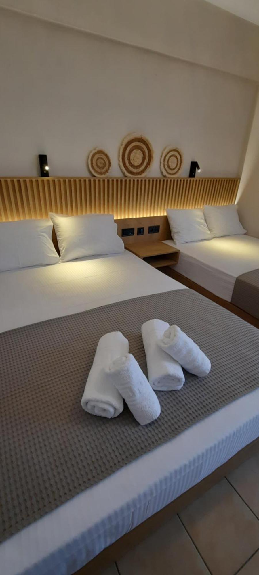 Anna Rooms Vrasná Buitenkant foto